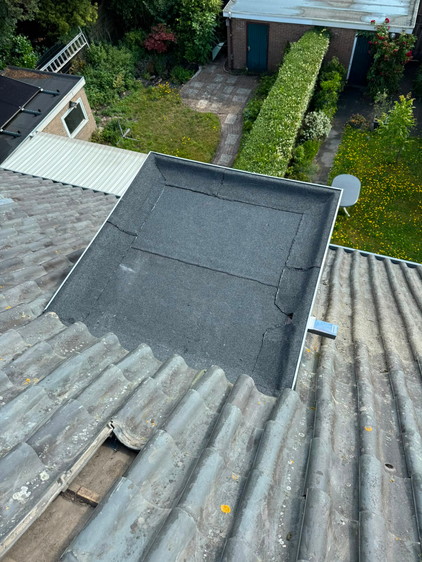 Pannendak met plat middendeel